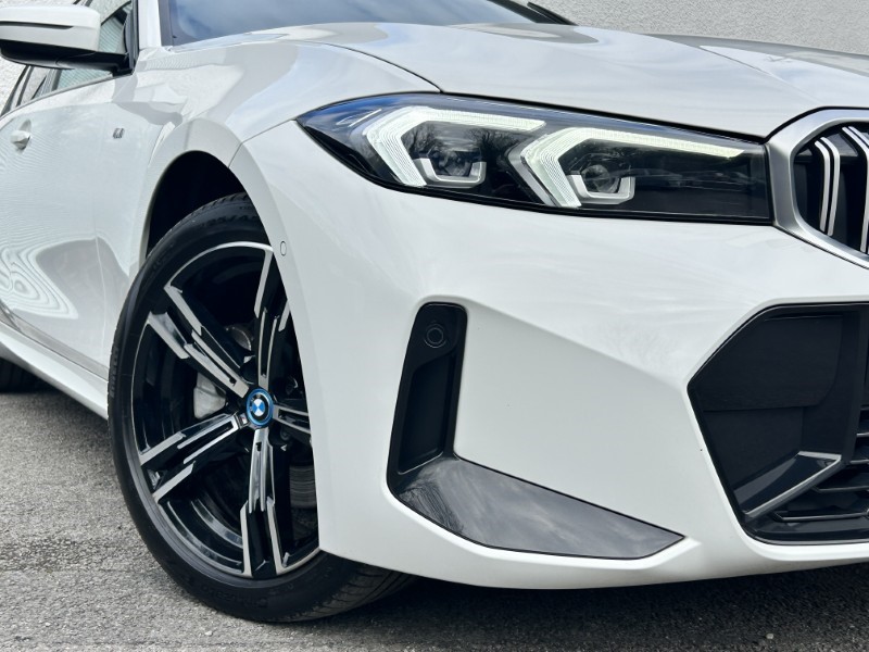 2024 (24) BMW 3 SERIES 330e xDrive M Sport 4dr Step Auto 5243075