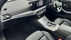 2024 (24) BMW 3 SERIES 330e xDrive M Sport 4dr Step Auto 5243060