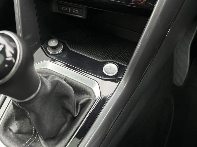 2020 (70) VOLKSWAGEN T-ROC 1.5 TSI EVO R-Line 5dr 5254848