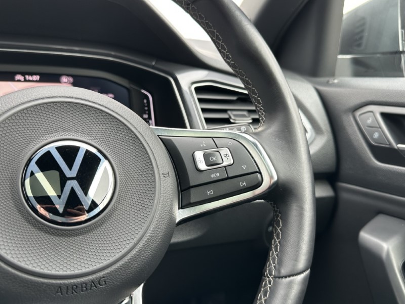 2020 (70) VOLKSWAGEN T-ROC 1.5 TSI EVO R-Line 5dr 5254837