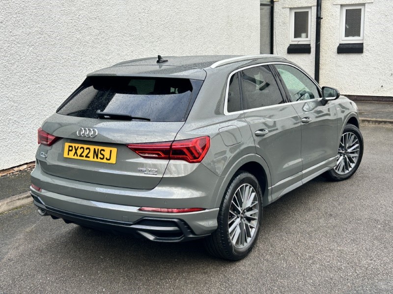 2022 (22) AUDI Q3 35 TDI Quattro S Line 5dr S Tronic 5231878