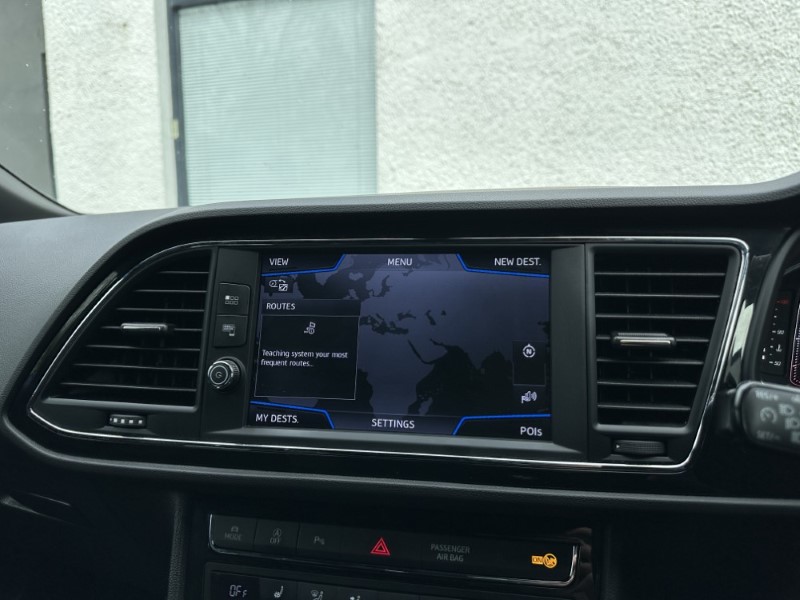 2020 (20) SEAT LEON 1.5 TSI EVO 150 FR Black Edition [EZ] 5dr DSG 5224300