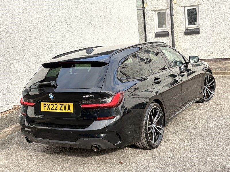 2022 (22) BMW 3 SERIES 320i M Sport 5dr Step Auto 5280123