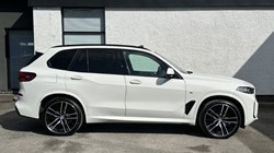 2025 (75) BMW X5 xDrive30d MHT M Sport 5dr Auto 5252232
