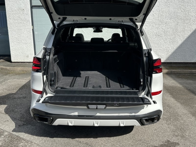 2025 (75) BMW X5 xDrive30d MHT M Sport 5dr Auto 5252229