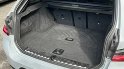 2025 (75) BMW 3 SERIES 320i M Sport 5dr Step Auto 5252037