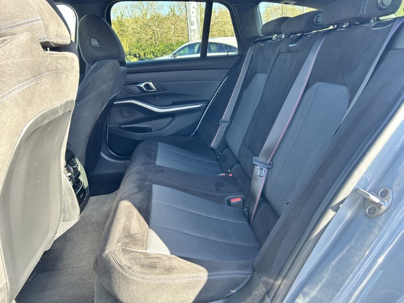 2025 (75) BMW 3 SERIES 320i M Sport 5dr Step Auto 5252029