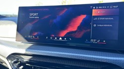 2025 (75) BMW 3 SERIES 320i M Sport 5dr Step Auto 5252015