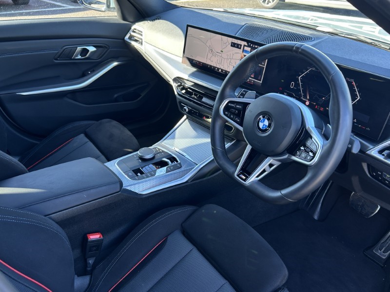 2025 (75) BMW 3 SERIES 320i M Sport 5dr Step Auto 5252023