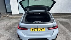 2025 (75) BMW 3 SERIES 320i M Sport 5dr Step Auto 5252035
