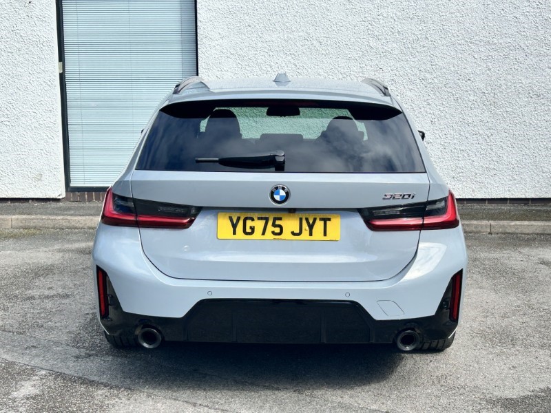 2025 (75) BMW 3 SERIES 320i M Sport 5dr Step Auto 5252033