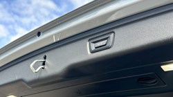 2025 (75) BMW 3 SERIES 320i M Sport 5dr Step Auto 5252038