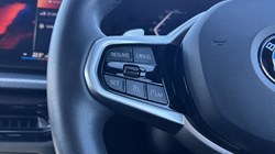 2025 (75) BMW 3 SERIES 320i M Sport 5dr Step Auto 5252019