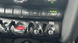 2021 (71) MINI HATCHBACK 1.5 Cooper Exclusive 3dr 5256332