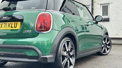 2021 (71) MINI HATCHBACK 1.5 Cooper Exclusive 3dr 5256353