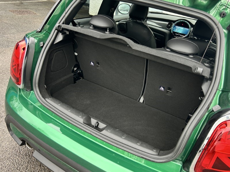 2021 (71) MINI HATCHBACK 1.5 Cooper Exclusive 3dr 5256348