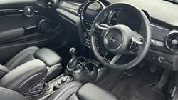 2021 (71) MINI HATCHBACK 1.5 Cooper Exclusive 3dr 5256362