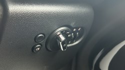 2021 (71) MINI HATCHBACK 1.5 Cooper Exclusive 3dr 5256342