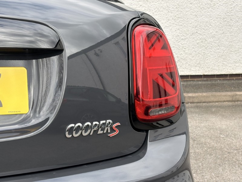 2018 (18) MINI HATCHBACK 2.0 Cooper S II 5dr 5268486