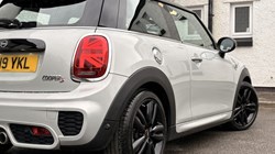 2019 (19) MINI HATCHBACK 2.0 Cooper S Sport II 3dr Auto 5272021
