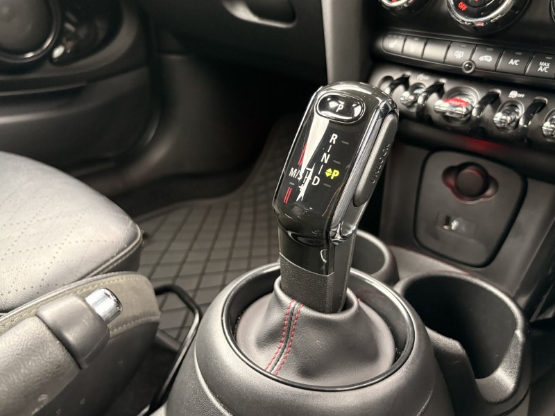 2019 (19) MINI HATCHBACK 2.0 Cooper S Sport II 3dr Auto 5272005