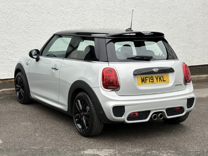 2019 (19) MINI HATCHBACK 2.0 Cooper S Sport II 3dr Auto