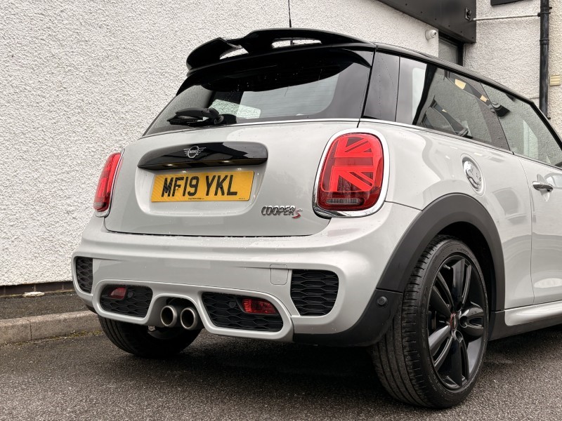 2019 (19) MINI HATCHBACK 2.0 Cooper S Sport II 3dr Auto 5272020