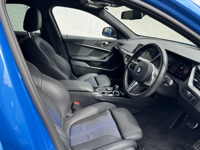 2023 (23) BMW 1 SERIES 118i M Sport 5dr Step Auto [Tech Pack] 5293834