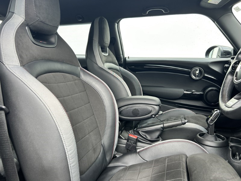 2023 (73) MINI HATCHBACK 2.0 John Cooper Works Premium 3dr Auto 5248423