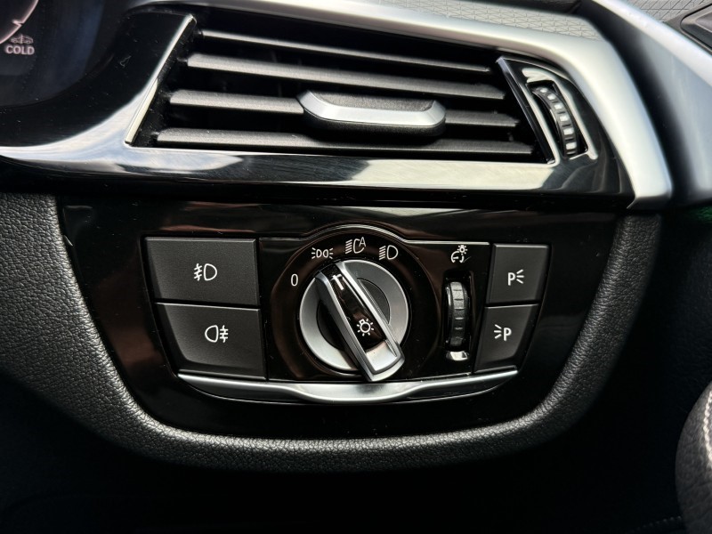 2020 (20) BMW 5 SERIES 520d M Sport 4dr Auto 5273792