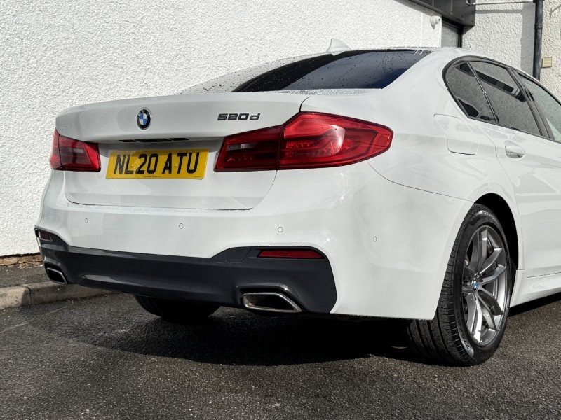 2020 (20) BMW 5 SERIES 520d M Sport 4dr Auto 5273762