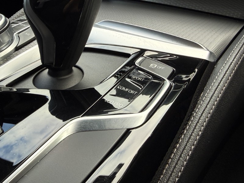 2020 (20) BMW 5 SERIES 520d M Sport 4dr Auto 5273777