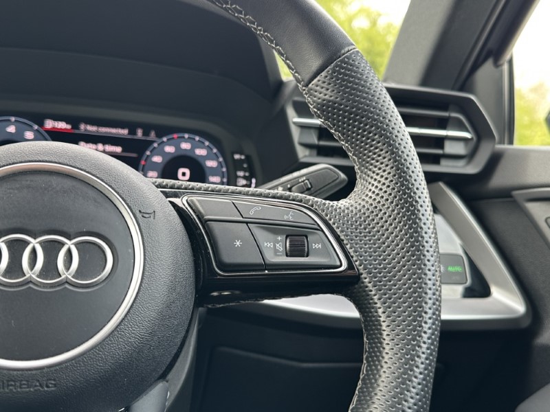 2023 (23) AUDI A3 35 TFSI S Line 5dr 5280262