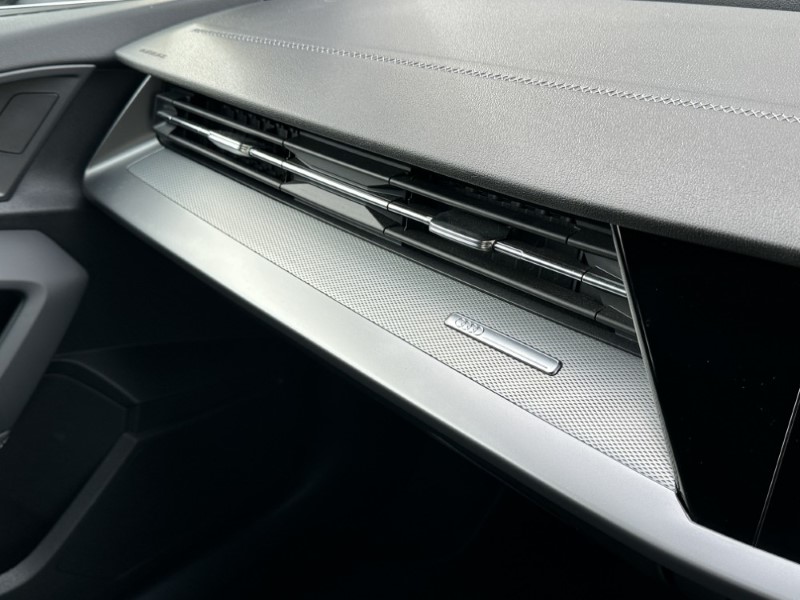 2023 (23) AUDI A3 35 TFSI S Line 5dr 5280257