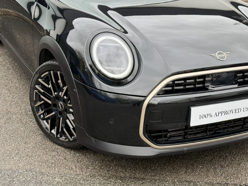 2024 (74) MINI COOPER 1.5 C Exclusive 5dr Auto 5296886