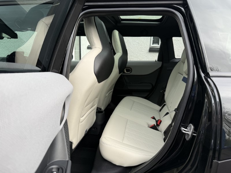 2024 (74) MINI COOPER 1.5 C Exclusive 5dr Auto 5296872