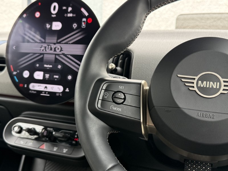 2024 (74) MINI COOPER 1.5 C Exclusive 5dr Auto 5296857