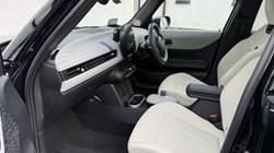 2024 (74) MINI COOPER 1.5 C Exclusive 5dr Auto 5296873