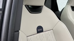 2024 (74) MINI COOPER 1.5 C Exclusive 5dr Auto 5296879