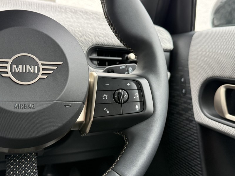 2024 (74) MINI COOPER 1.5 C Exclusive 5dr Auto 5296858