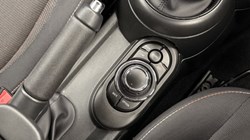 2022 (72) MINI HATCHBACK 1.5 Cooper Classic 3dr Auto 5289855