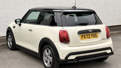 2022 (72) MINI HATCHBACK 1.5 Cooper Classic 3dr Auto 5289830