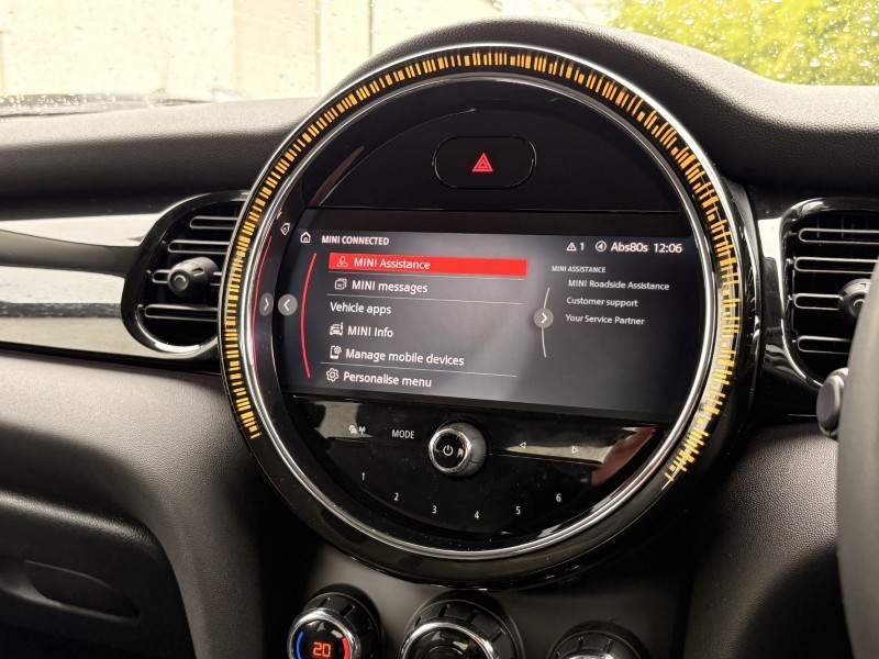 2022 (72) MINI HATCHBACK 1.5 Cooper Classic 3dr Auto 5289865