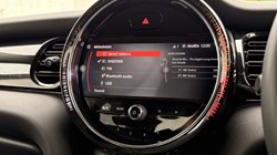 2022 (72) MINI HATCHBACK 1.5 Cooper Classic 3dr Auto 5289861