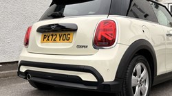 2022 (72) MINI HATCHBACK 1.5 Cooper Classic 3dr Auto 5289838
