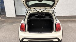2022 (72) MINI HATCHBACK 1.5 Cooper Classic 3dr Auto 5289832