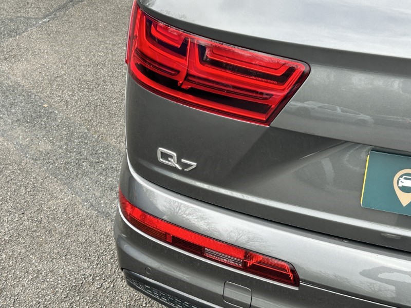 2019 (19) AUDI Q7 50 TDI Quattro Black Edition 5dr Tiptronic 5256421