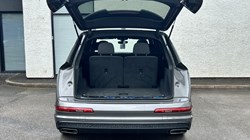 2019 (19) AUDI Q7 50 TDI Quattro Black Edition 5dr Tiptronic 5256423