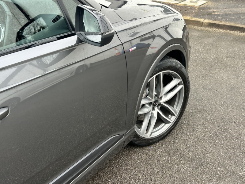 2019 (19) AUDI Q7 50 TDI Quattro Black Edition 5dr Tiptronic 5256430