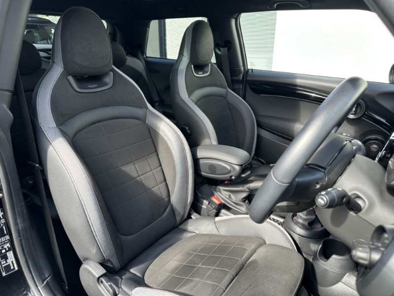 2024 (24) MINI HATCHBACK 2.0 John Cooper Works 1 To 6 Edition 3dr 5306478